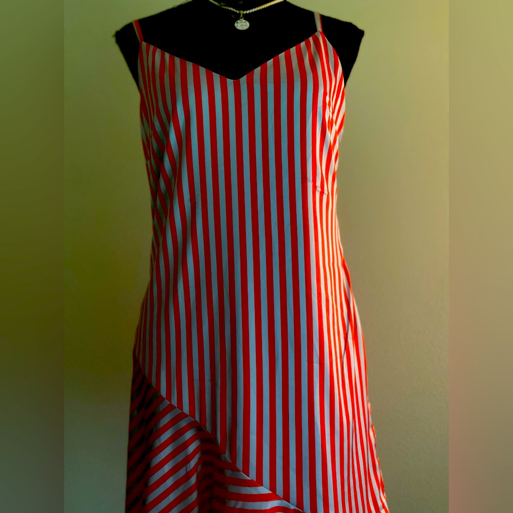 Lea And Viola Women's Orange Striped Silky Knee Length Satin Size S
